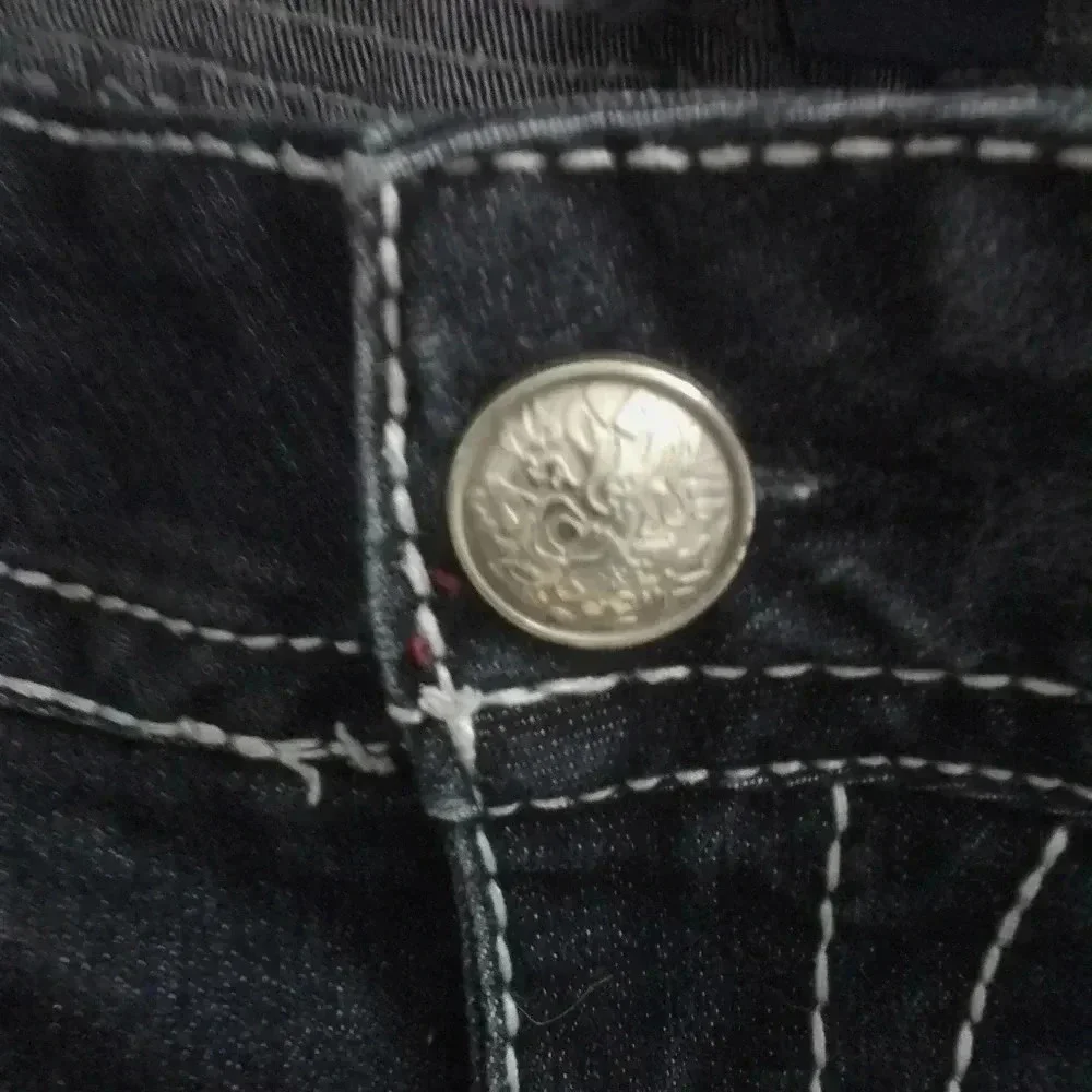 Jeans - Picture 7 of 11